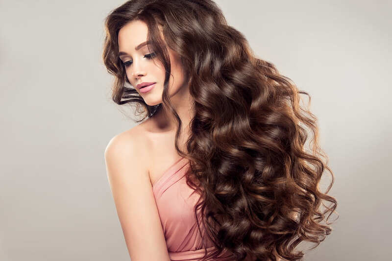 Extensions bei Locken - Wichtige Tipps und Tricks
