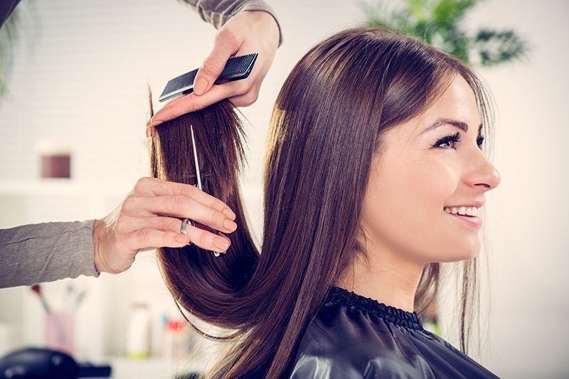 haar-extensions-schneiden